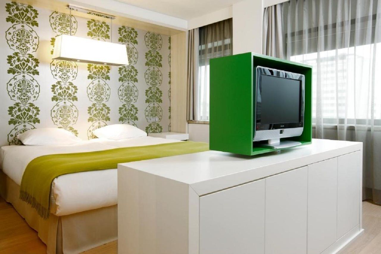 Hotel Nh Zuid 4*